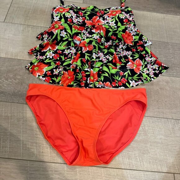 ISLAND ESCAPE WOMENS TANKINI TOP SIZE 8 BOTTOMS SIZE 12 - Picture 2 of 10